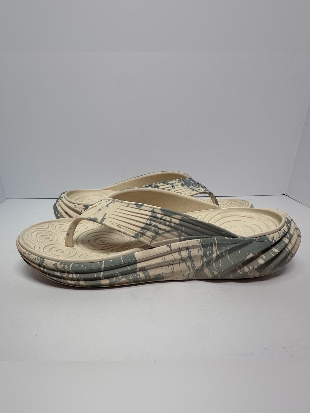 Vionic Tide RX Unisex Thong Sandal Slip-On Ivory/Blue Splatter Print Women's 9 - Picture 6 of 11